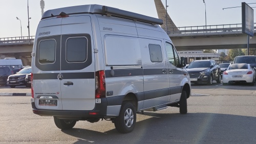 фото Hymer Grand Canyon S Crossover