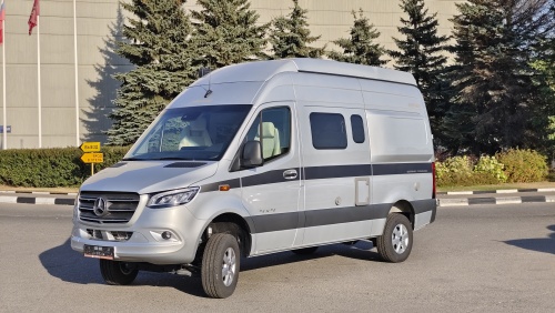 фото Hymer Grand Canyon S Crossover