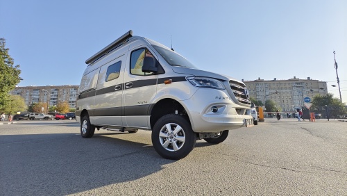 фото Hymer Grand Canyon S Crossover